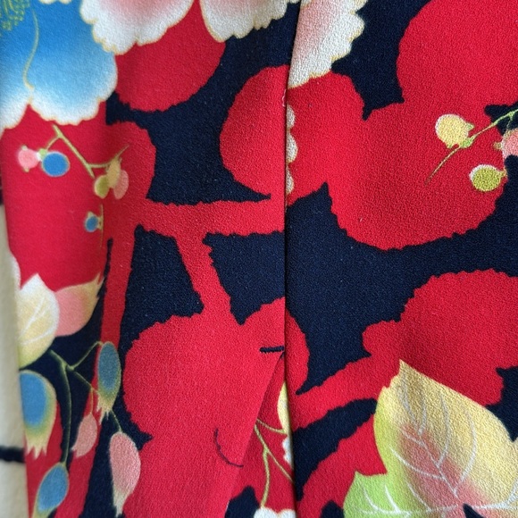 Ann Taylor loft floral wide leg crop pants - Picture 8 of 8